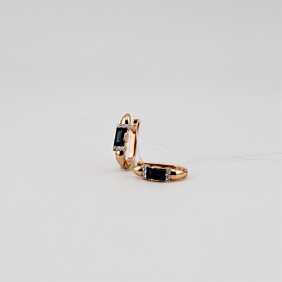 Серьги золотые, с бриллиантами, 2,74 гр.